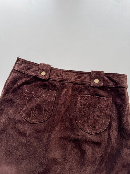 Vintage 00's DANIER Brown 100% Leather Suede Western A-Line Mini Skirt, Size 6 - Picture 7 of 15